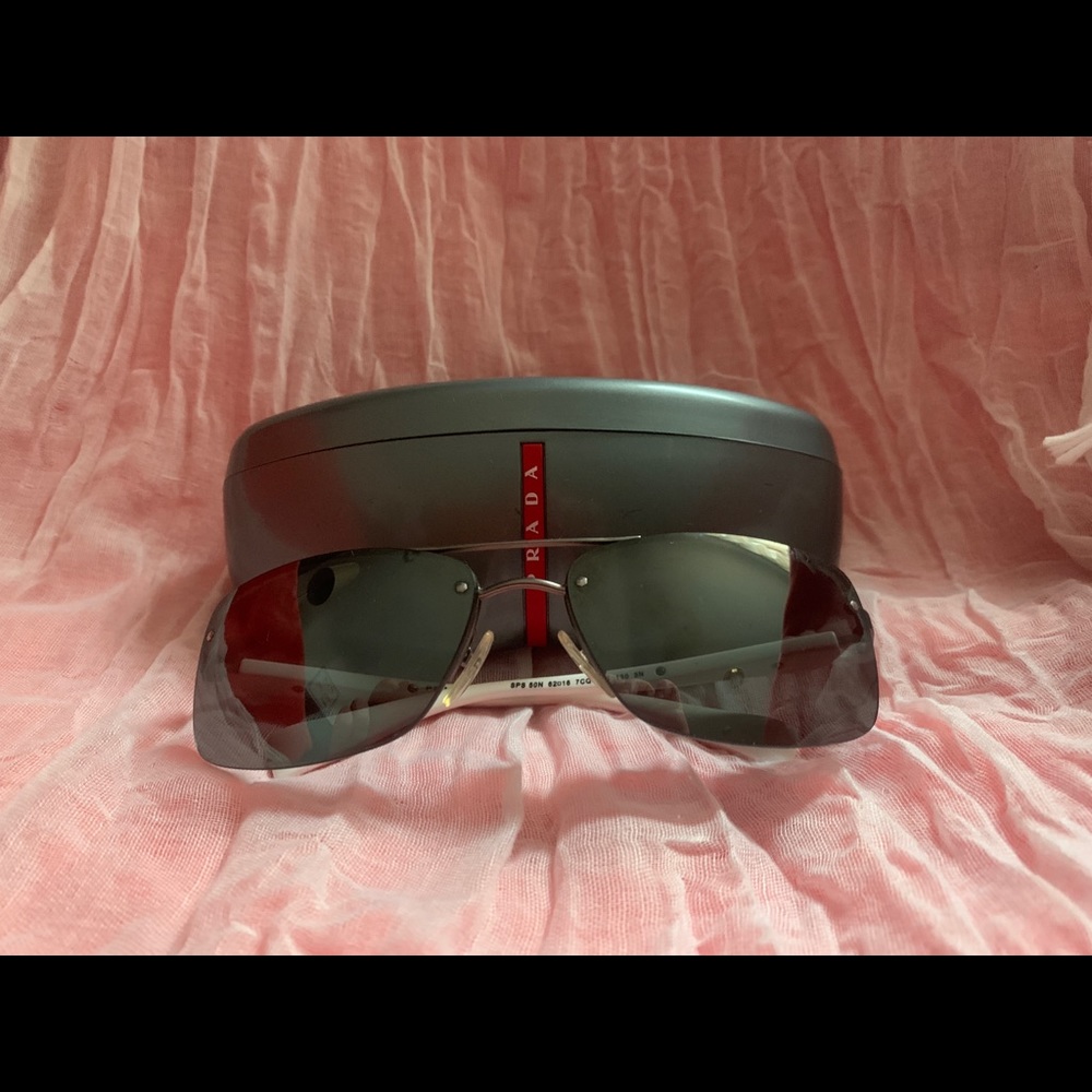 Prada Sunglasses, like new, with case